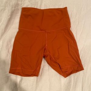 Wunder Train Short 6 inch inseam
